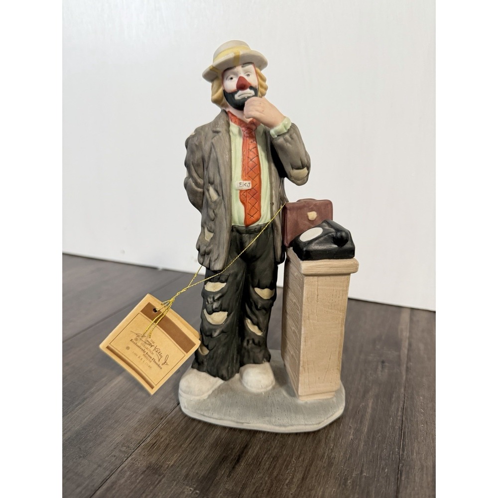 Vintage Flambro Clown Figurine collectible Emmett Kelly Jr With Tag